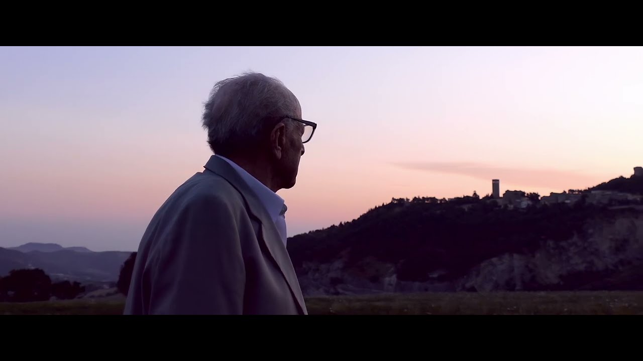 Gruppo Carli video corporate *Storia di un filo d'erba medica*