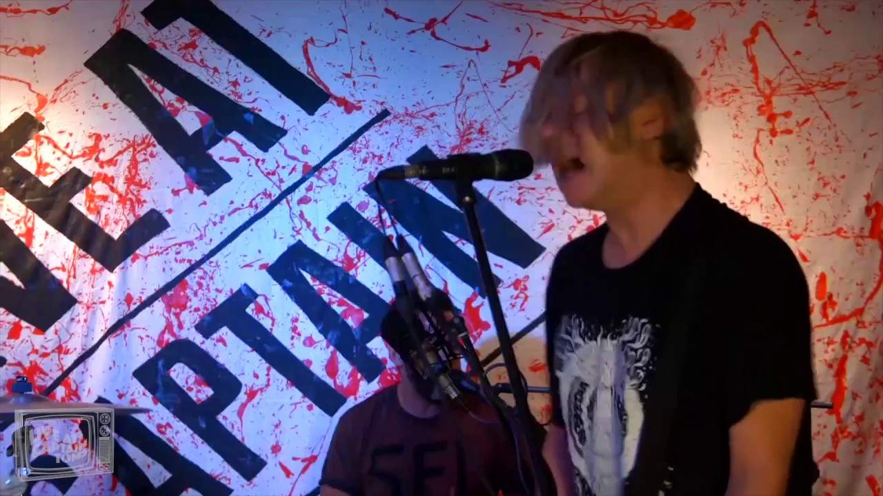 Johnny Foreigner - Cliff Jumper // Into The Veldt