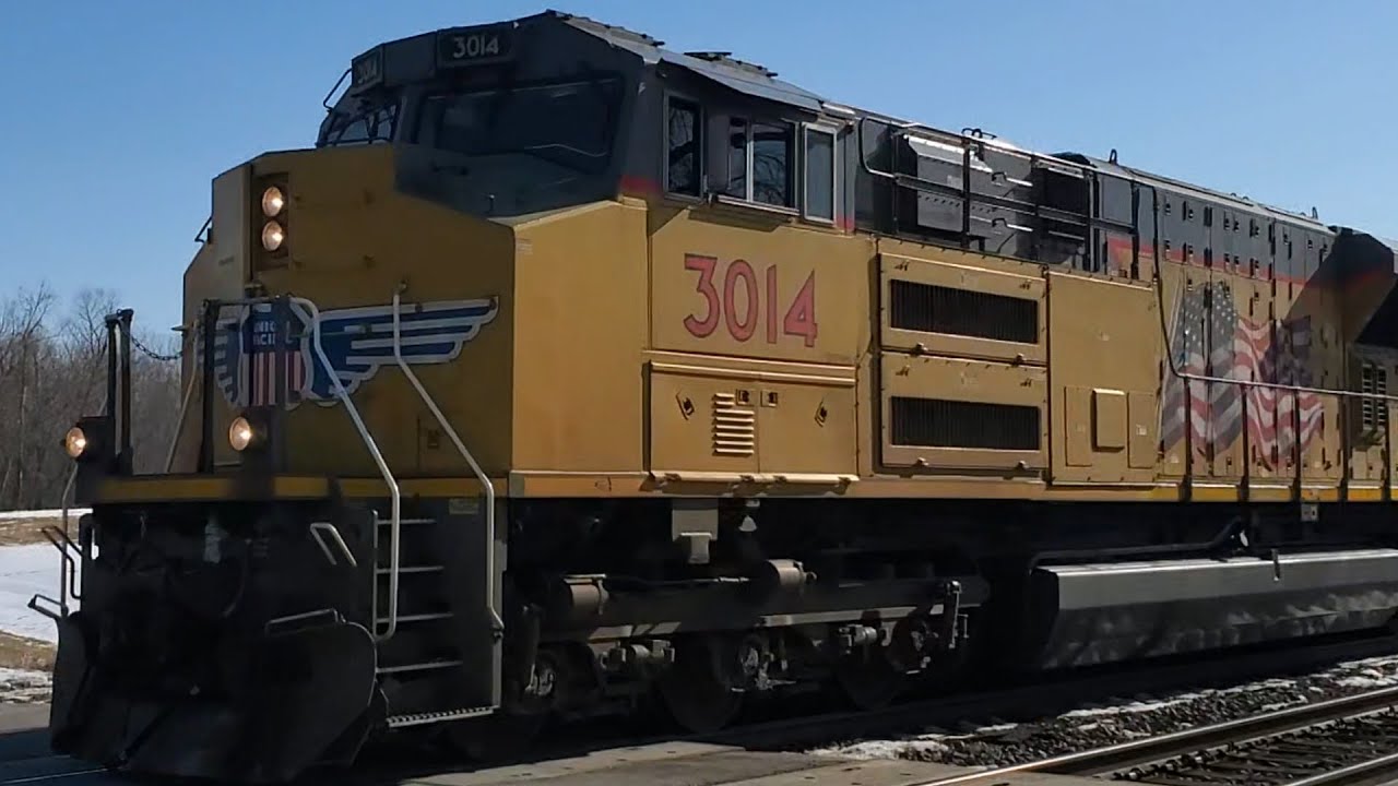 UP SD70AH T4 #3014 leads MASNP - Washington, MO 