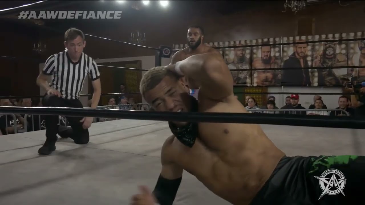 Myron Reed vs Isaiah Moore 