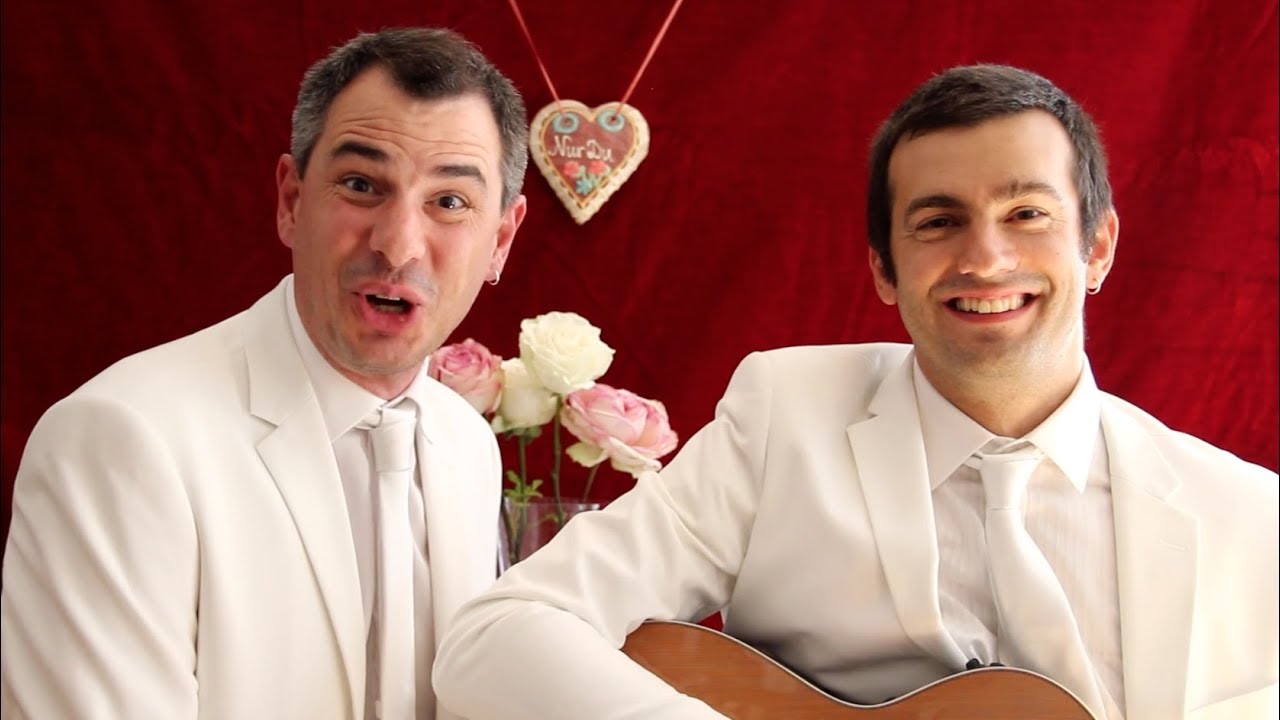 Schau das doch bei Google nach - Christoph & Lollo - offizielles Musikvideo