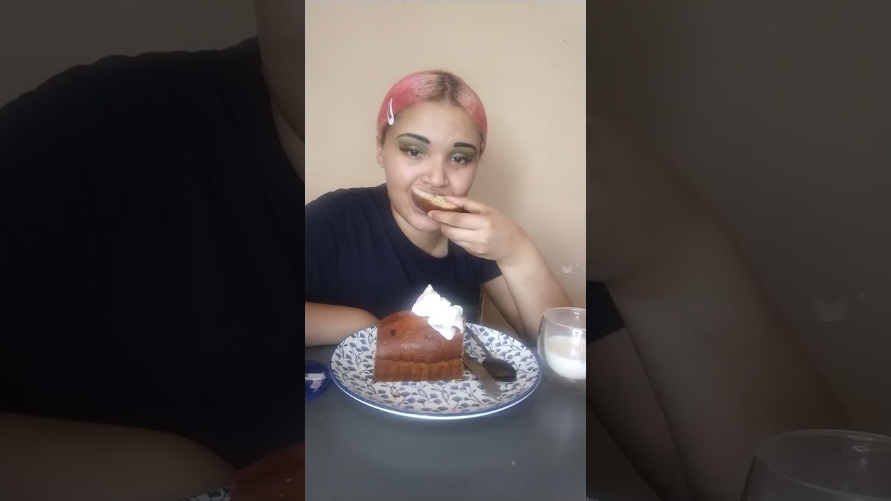 Banana bread video. 