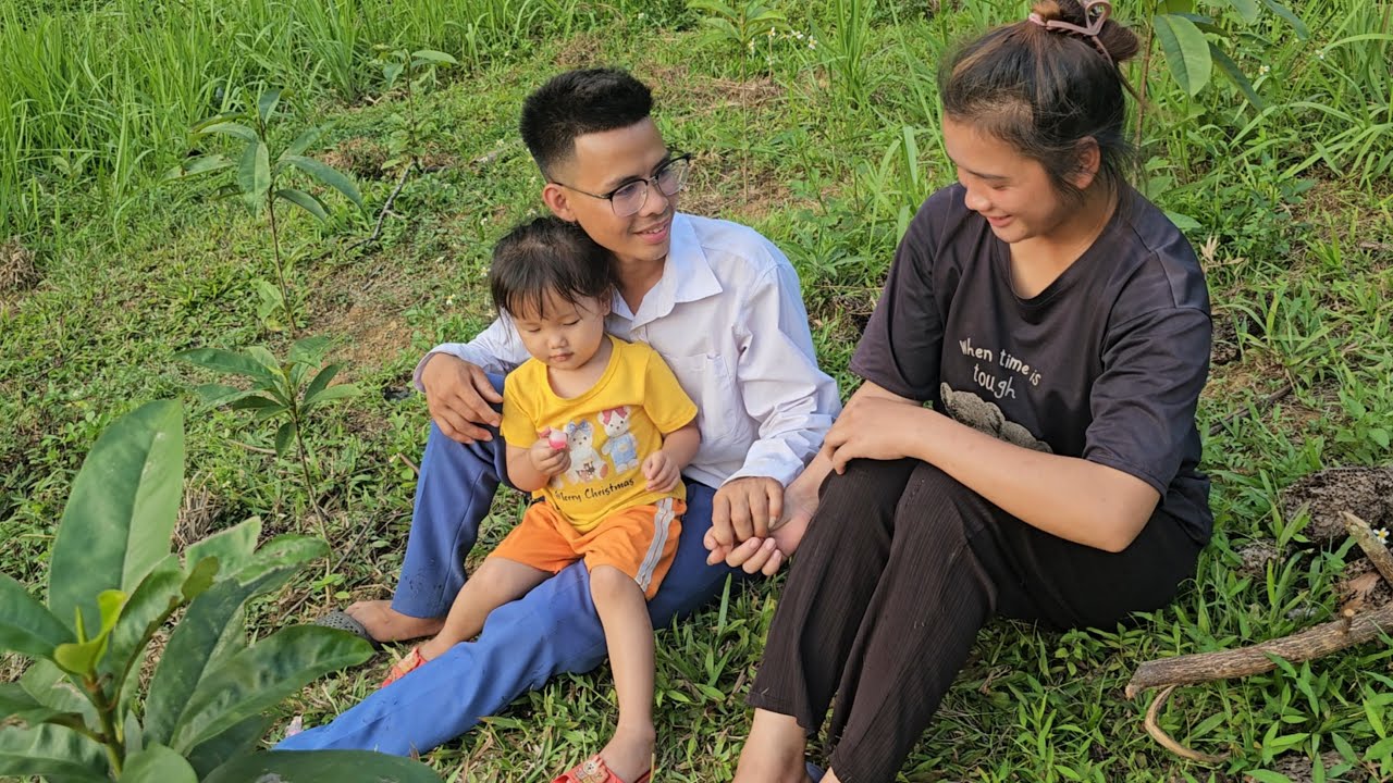 The mother and son were happy when the engineer came to visit and gave them a surprise.