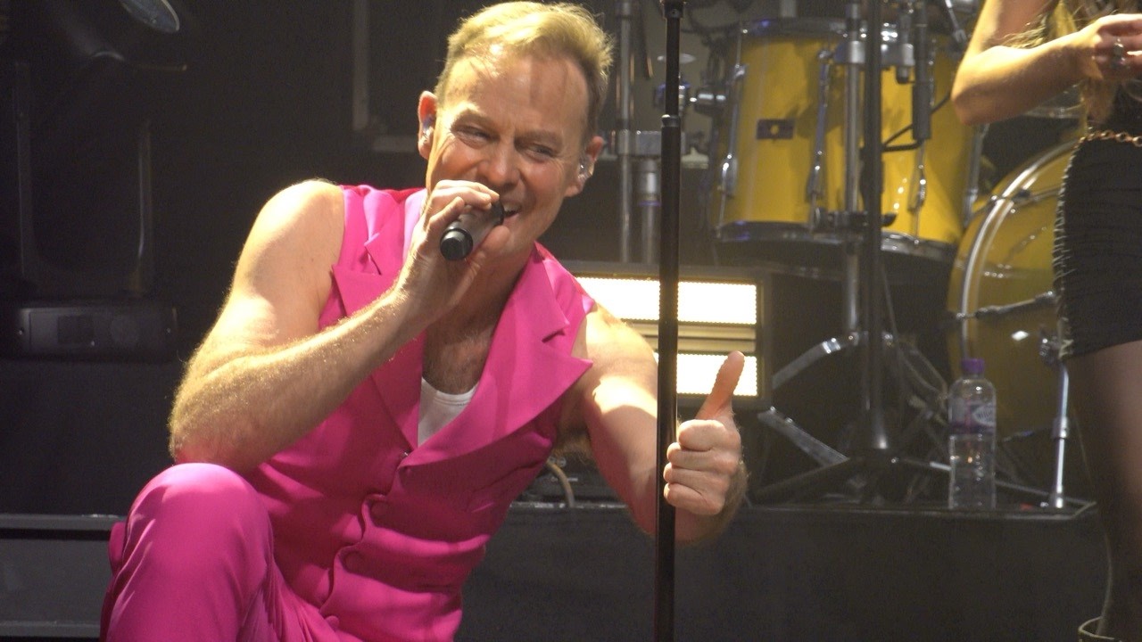 Jason Donovan sings Every Day (I Love You More) 11th March 2026 at Parr Hall, Warrington.