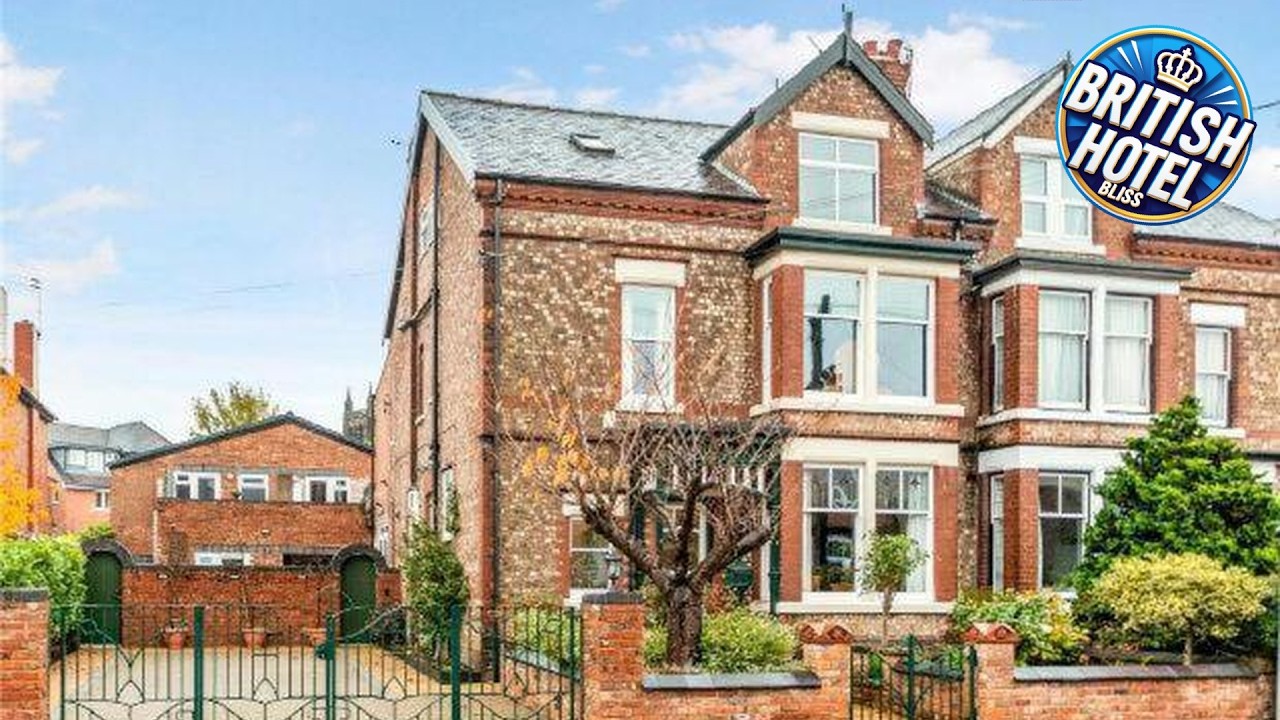 Queens One | Manchester, United Kingdom | Hotel Review 🏩