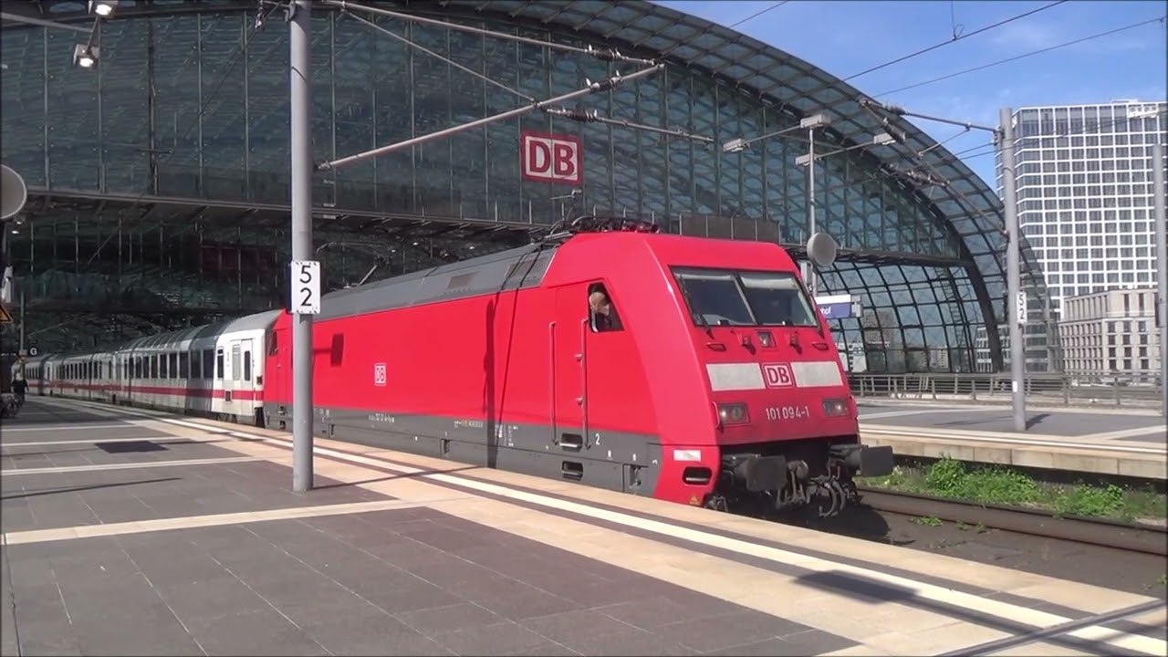 Gare de Berlin Hauptbahnhof #1 : ICE 