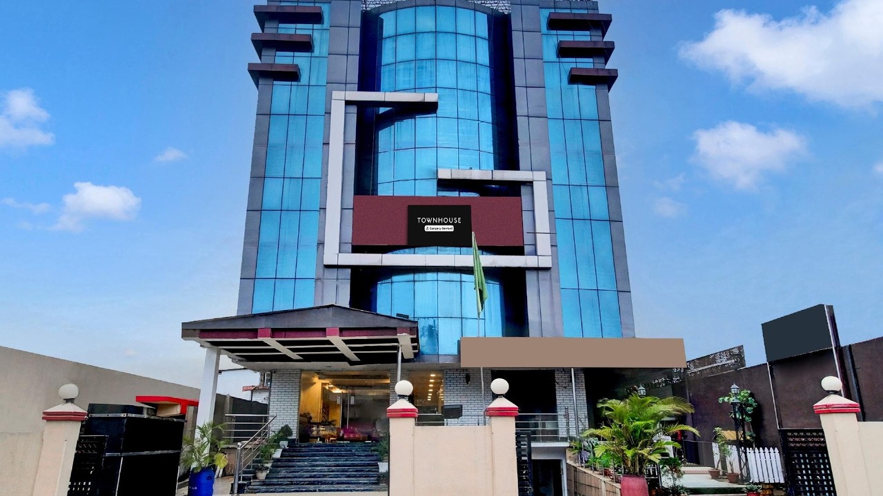 Townhouse Hatigaon Near Medicity Formerly Hotel Grand Majesty | Guwahati, India | Hotel Review ⭐