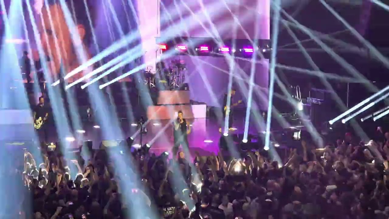Papa Roach LIVE - Last Resort + Chop Suey Snippet (RotR Tour '25 Frankfurt)