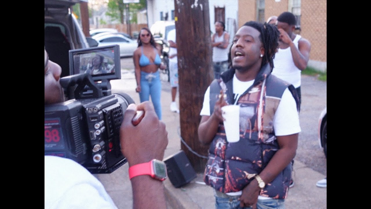 Castalia Cam Behind The Scenes In DOLPH LAND