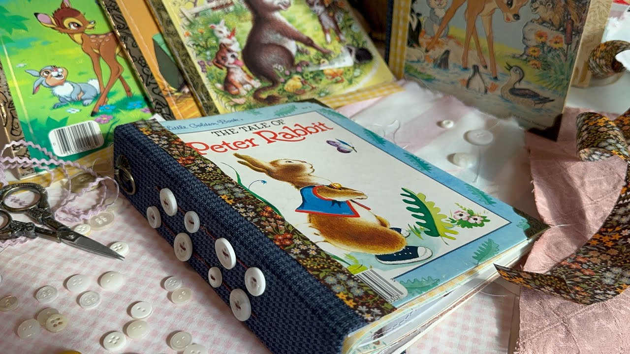 Easy & in depth tutorial : little golden book junk journal with button spine