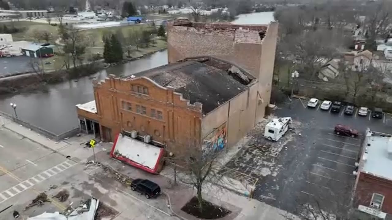 Illinois tornado: Gov Pritzker visits site of Belvidere roof collapse that killed 1, injured dozens