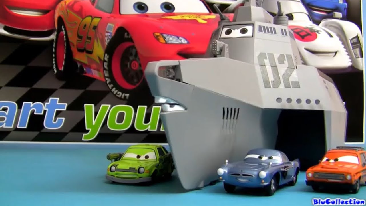 Disney Cars 2 Disney Store Tony Trihull/ Combat Ship Review
