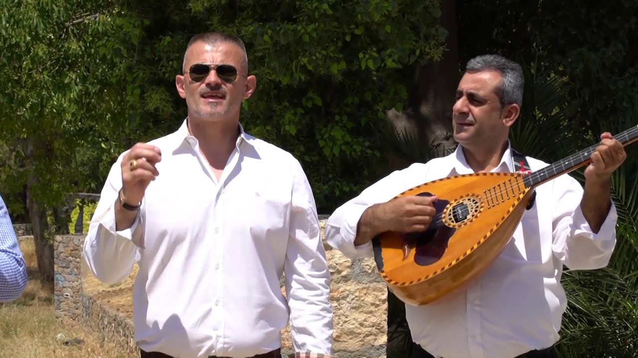 Altin Basho - Kolazh me keng te zgjedhura.