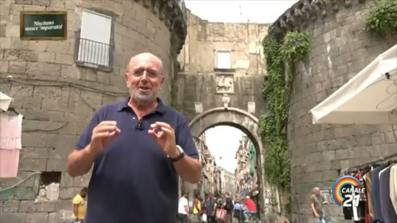 NISCIUNO NASCE 'MPARATO!   18  'O cafone