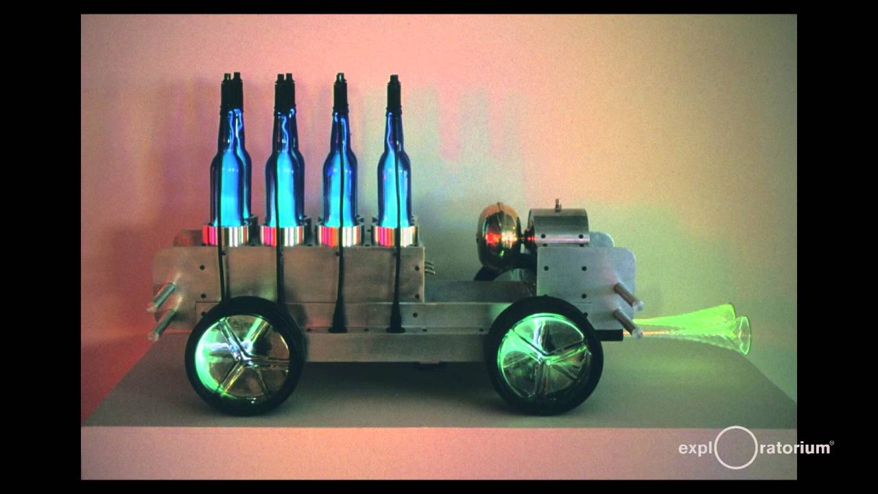Everything Matters | Neon | Ed Kirshner | Exploratorium