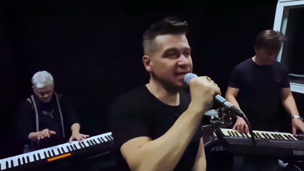 Андрей Картавцев – Листья кружатся. (Премьера песни/2023).