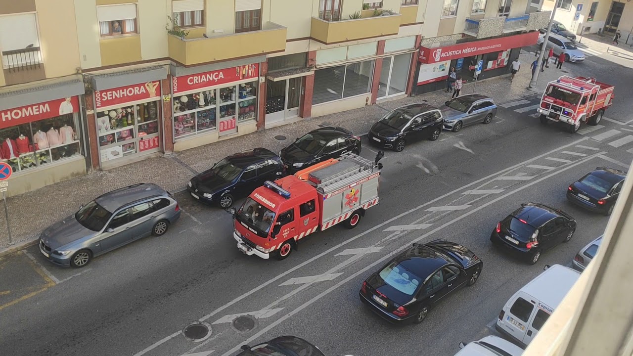 Veículos dos Bombeiros voluntários de Torres Vedras