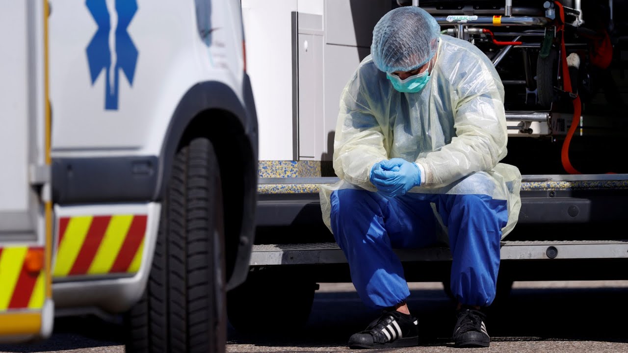 Italia y España registran bajas de contagios mientras que EE.UU lucha por comprar material sanitario