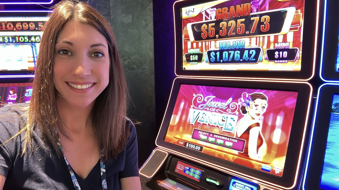 🛳 Cruise Ship Gambling 🎰 What’s going on?? Crazy Slot Machine 🤪 #slots #casino #mscseascape