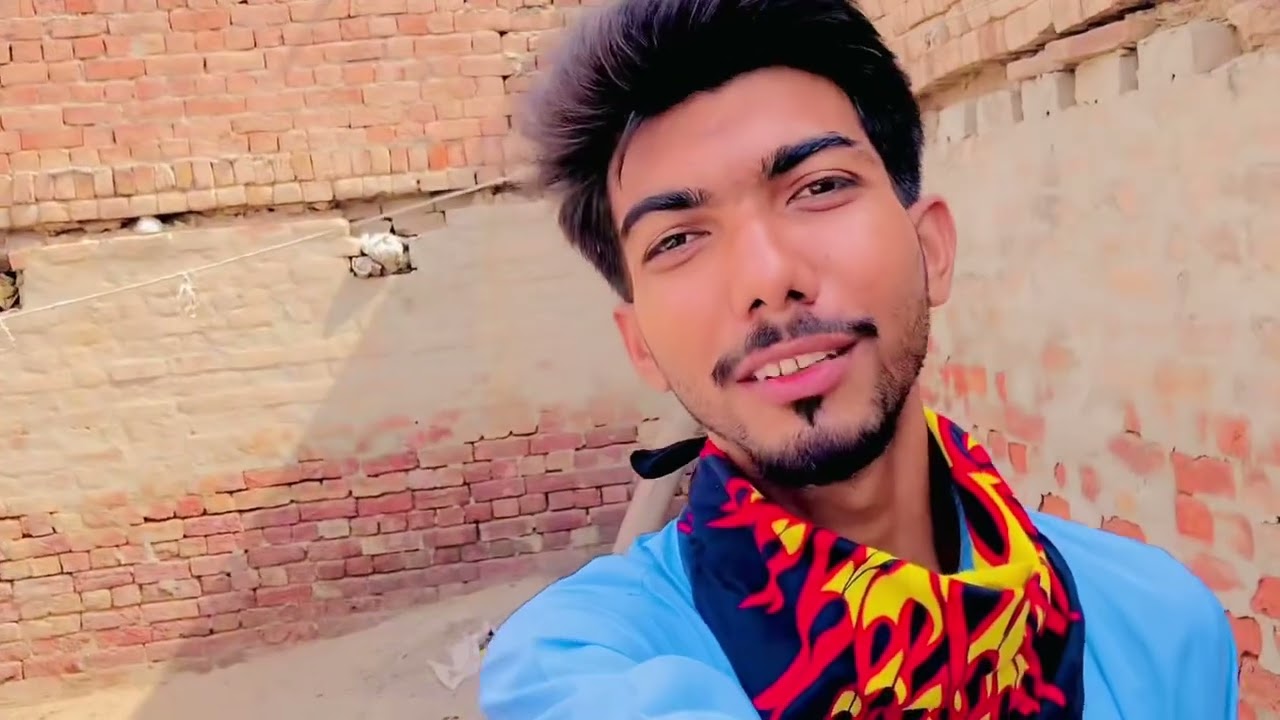 🤪 pagal ny sab ko hilla diya 😜😝. very funny valog   
