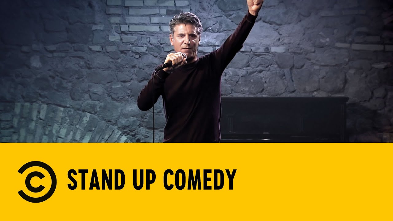 Stand Up Comedy: La passata di pomodoro fatta in casa - Mauro Fratini - Comedy Central