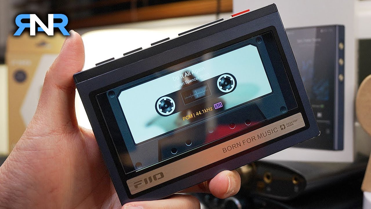 Travelling Back in Time : The Upgrade | Fiio M21 ($330) Digital Audio Player (DAP) with Retro Case