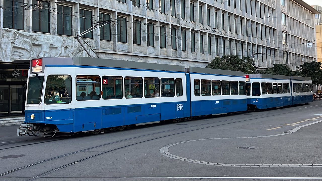 Vielfalt der Tram 2000 in Zürich, 1. Oktober 2023