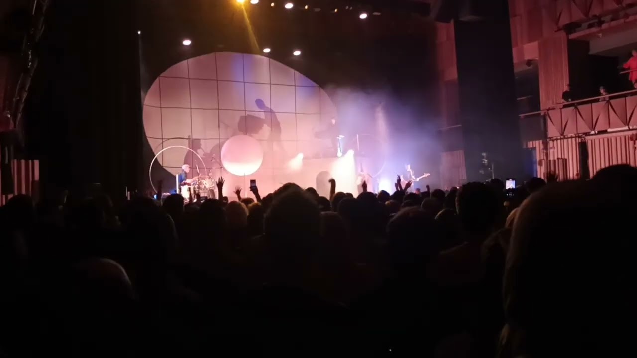 Future Islands - Seasons - Bristol Beacon - July 2024