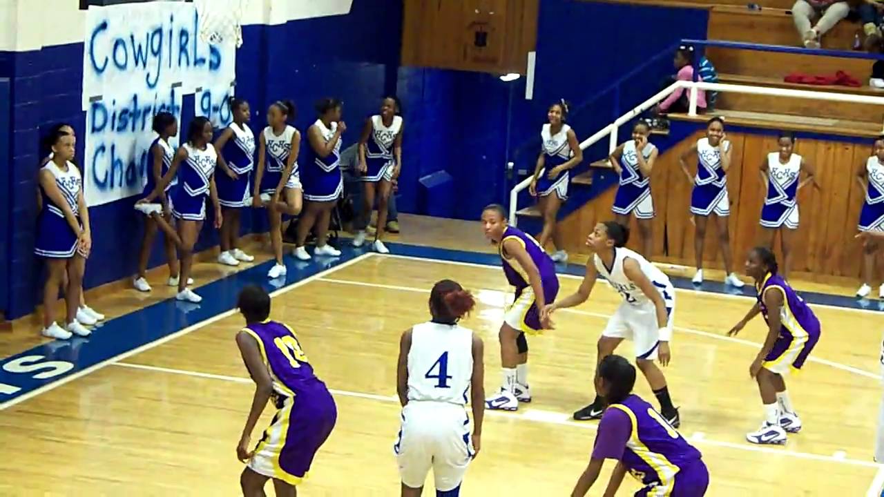 Walden leadign the break.mov