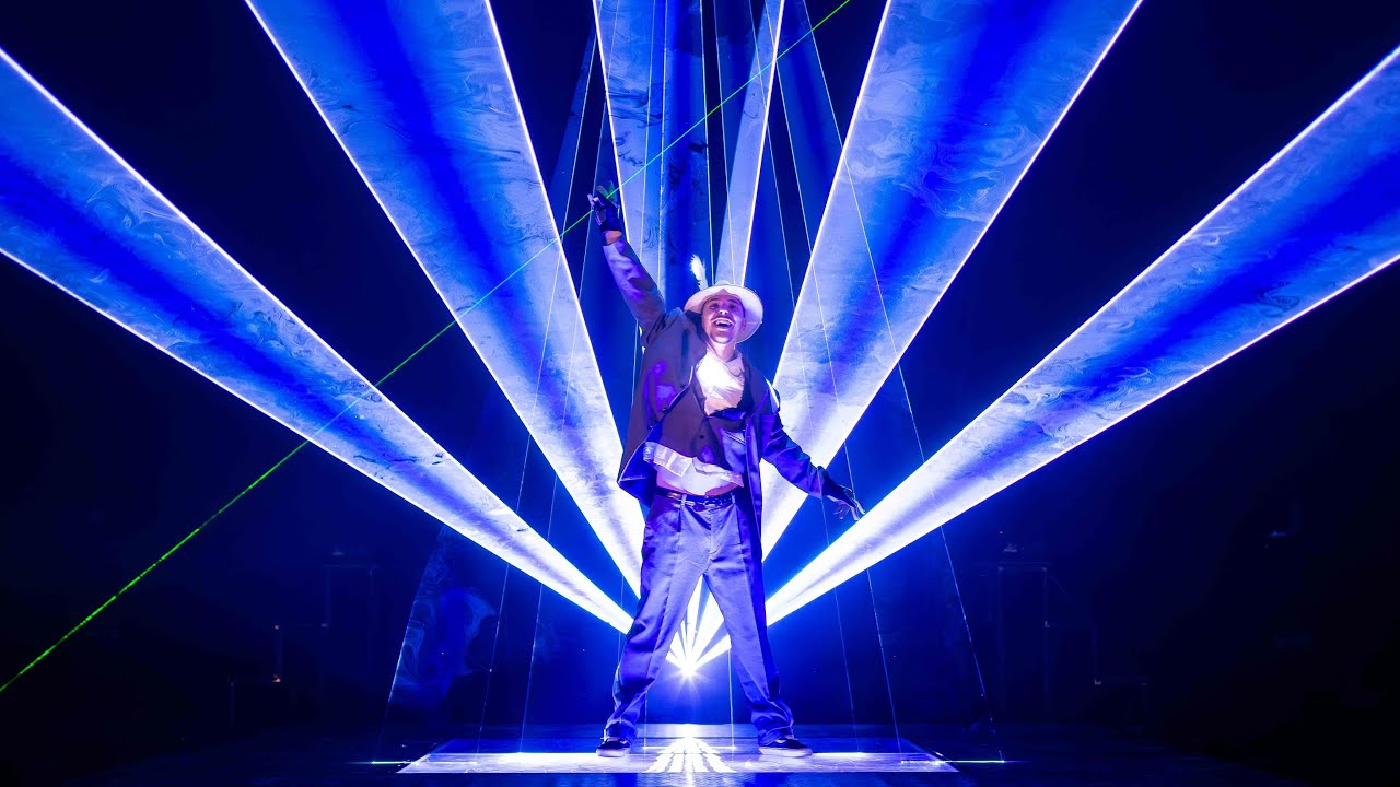 Laser Dance Showact | DDC Entertainment