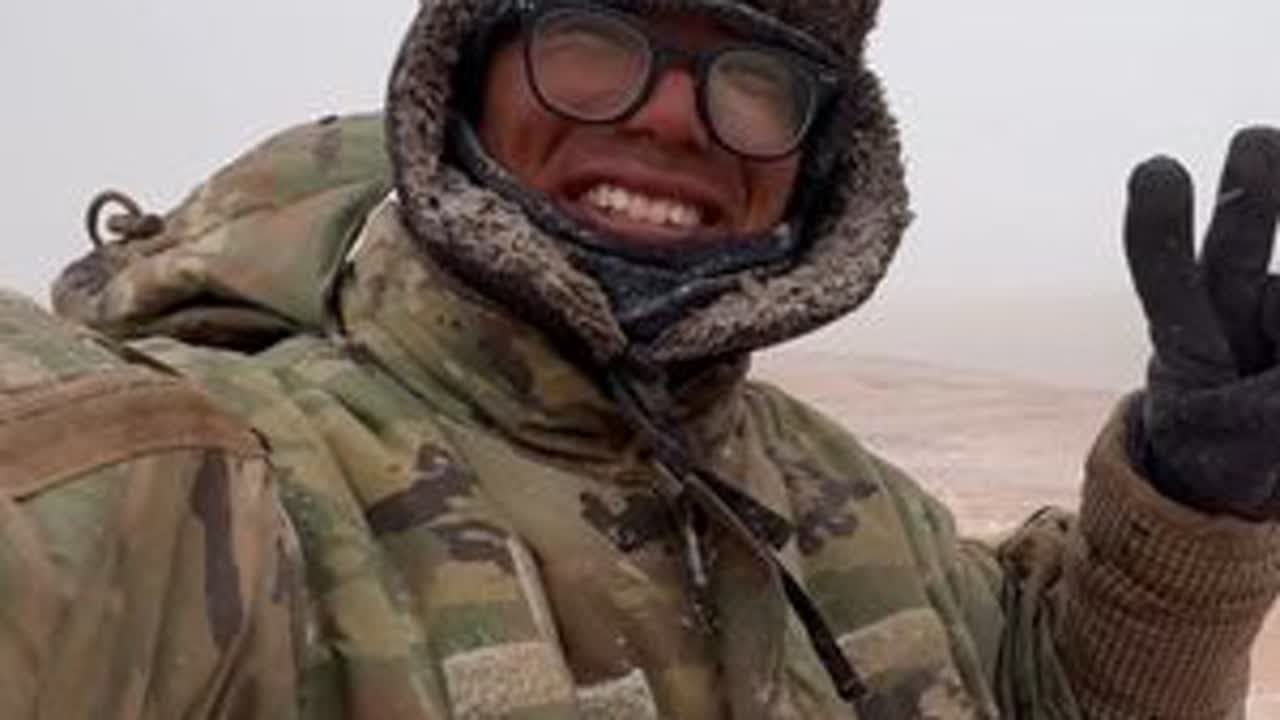 昨晚桥洞露营被冻醒早上还呕吐了，中午还下大雪了但依旧阻挡不了我前进步伐，夜晚防狼桥洞露营！
