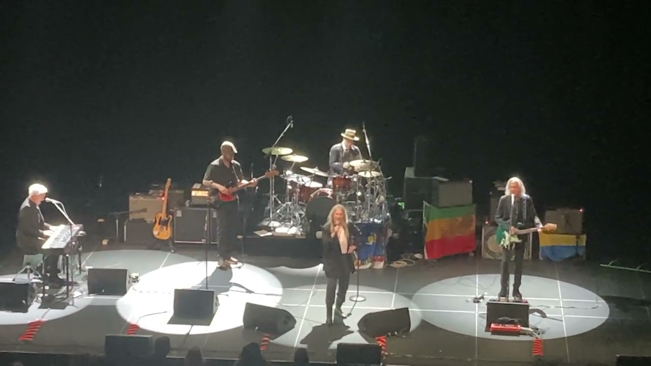 Patti Smith  - Gloria  LIVE