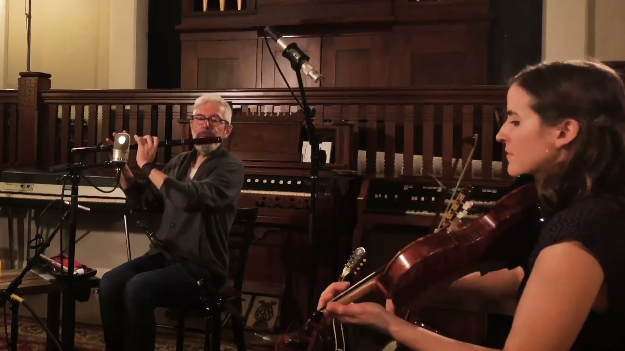 Slip Jigs - Seamus Egan Project - The Brothers McMullen [Live]
