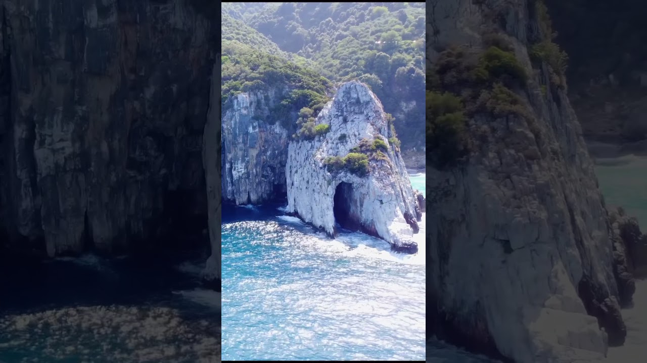 📍 Fakistra beach, Greece 🇬🇷 We just discovered the hidden gem in Pelion region! #tymkwi #pelion