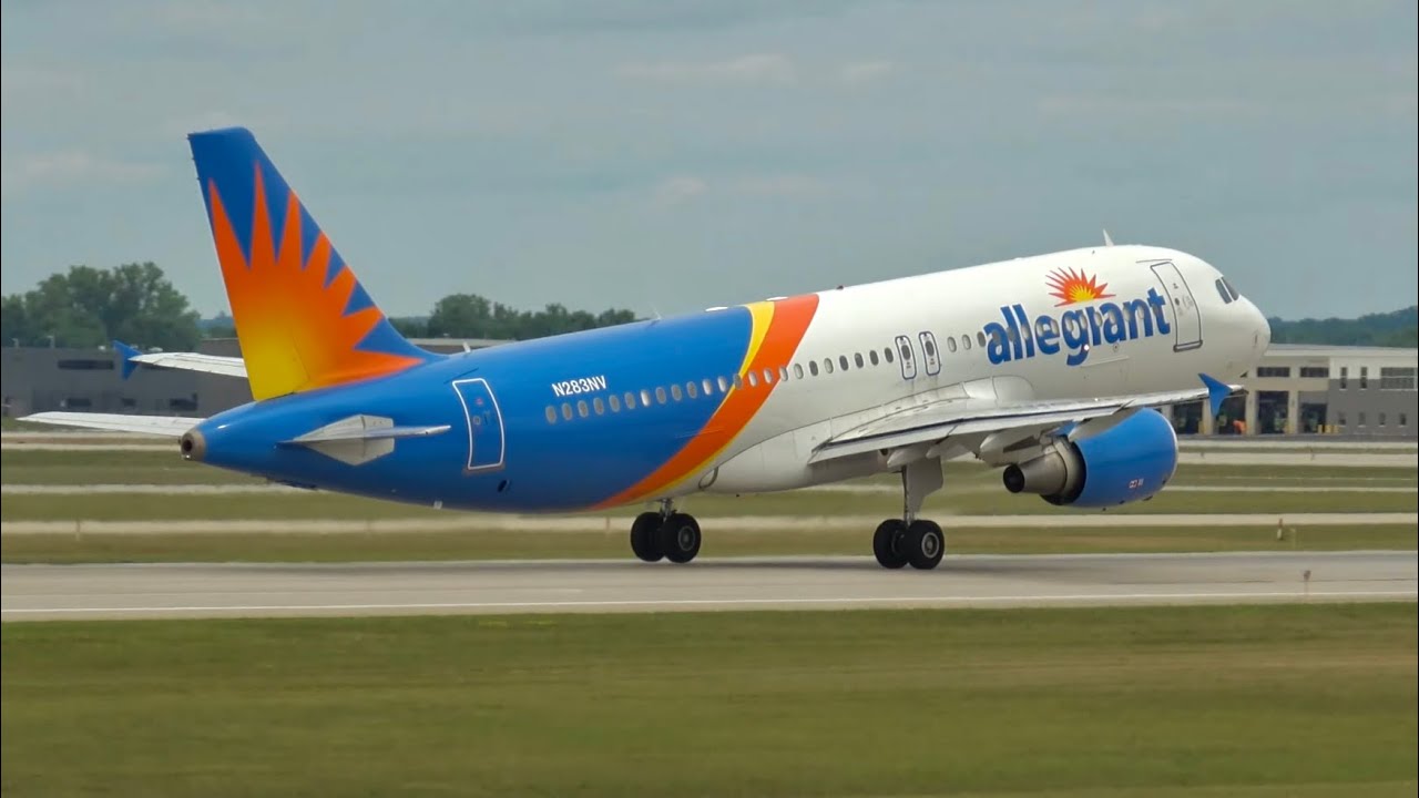 Plane Spotting at Ford Airport, Grand Rapids - July 20, 2025 