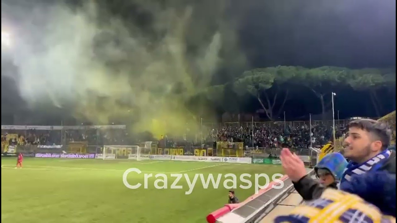 Anno 2023/24 Juve Stabia - Benevento 1 - 0 (V. Tifosi)