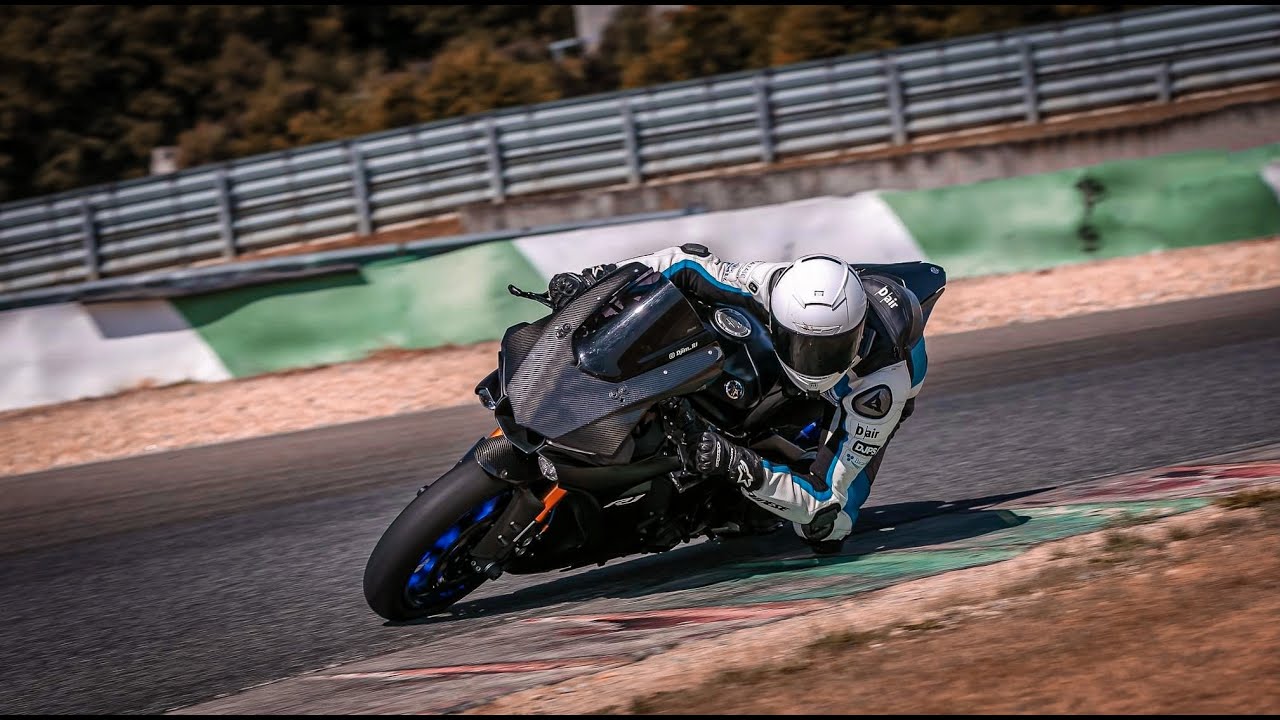 Yamaha R1 Mettet 1:07 (8-8-22)