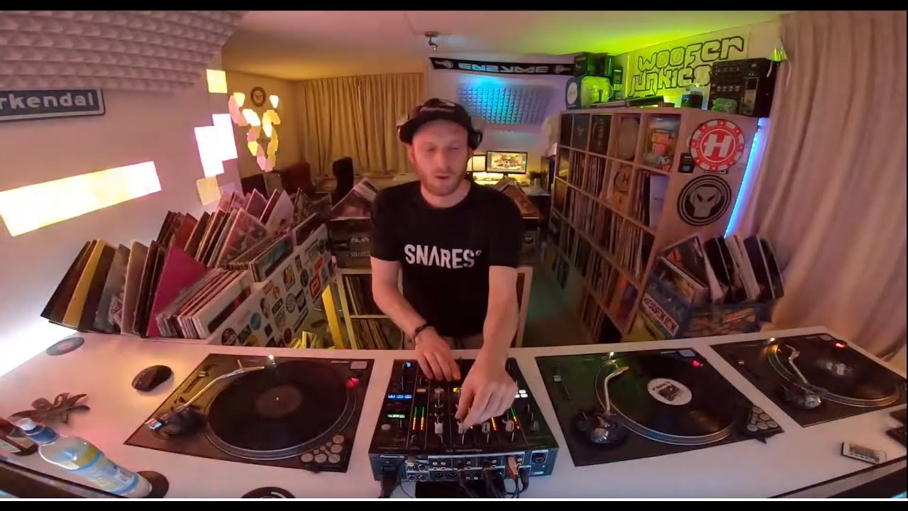 Drum and Bass Vinyl 3 Deck Set