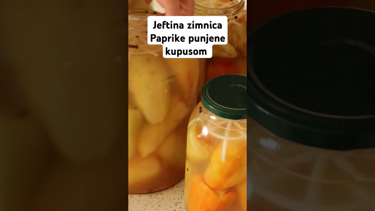 Paprike punjene kupusom idealno zimsko meze.  #recepti #food #zimnica #recipe #Foryou