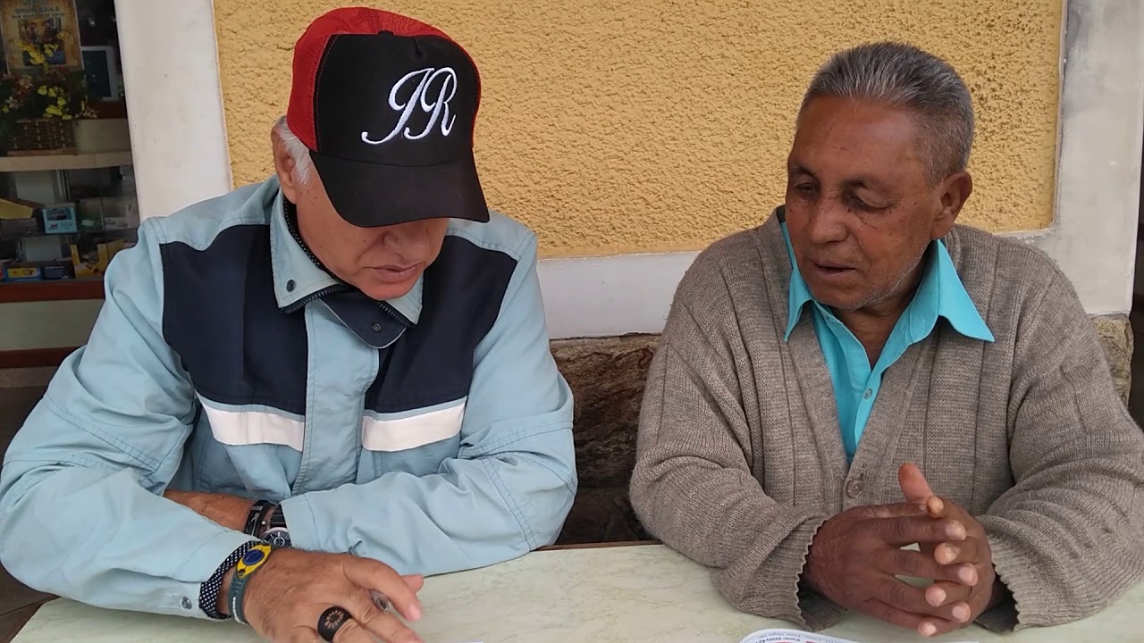 Manoel Leal concedendo entrevista ao canal  