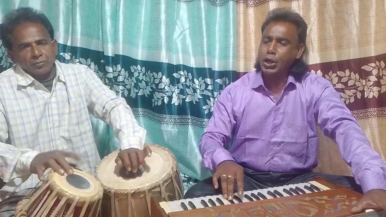 আপন মানুষ চেনা বড়ো দায়-মুল শিল্পী সুকুমার বাউল।গানটি পরিবেশন করছি আমি অসীম সরকার 🙏