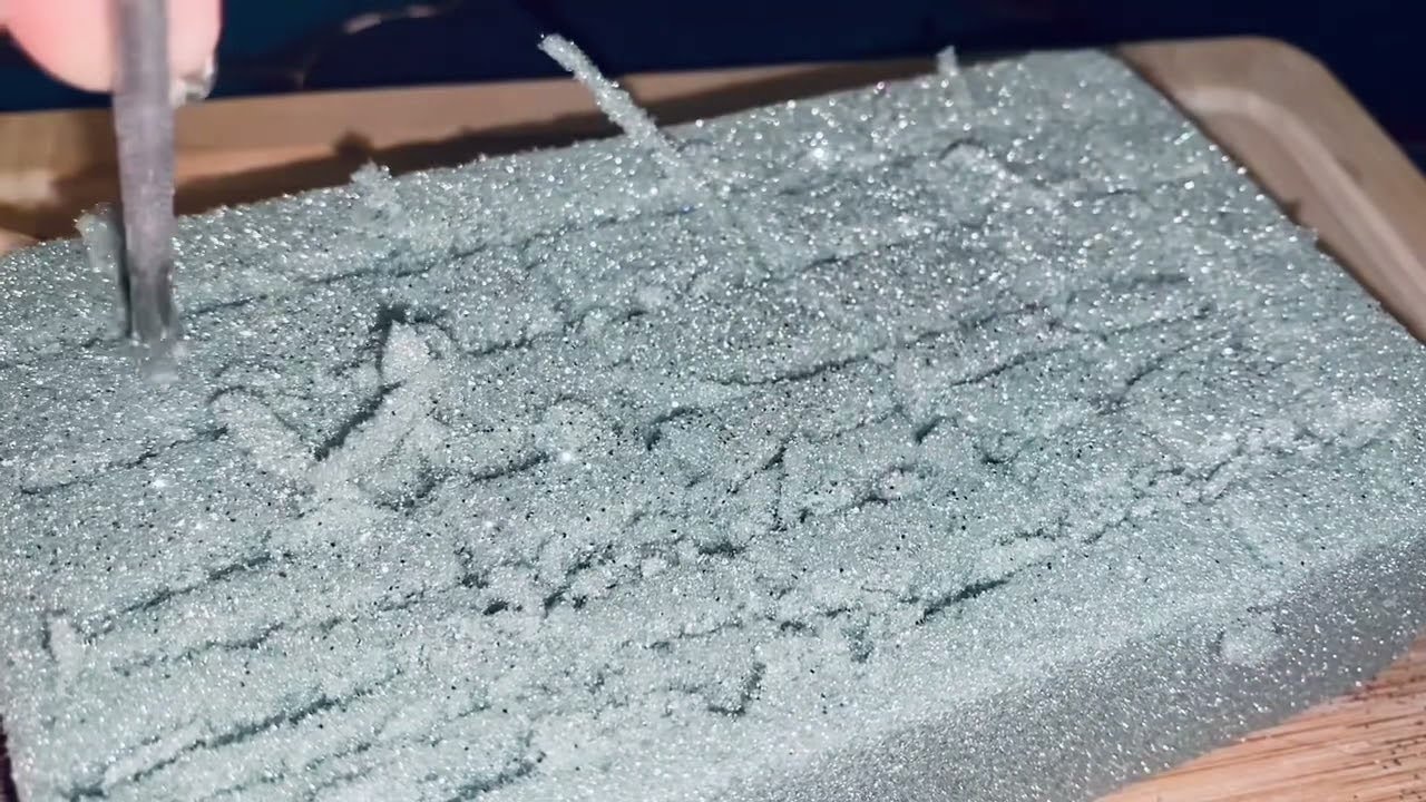ASMR Cortando Espuma Floral Seca con Purpurina | Carving Dry Floral Foam with Glitter ✨
