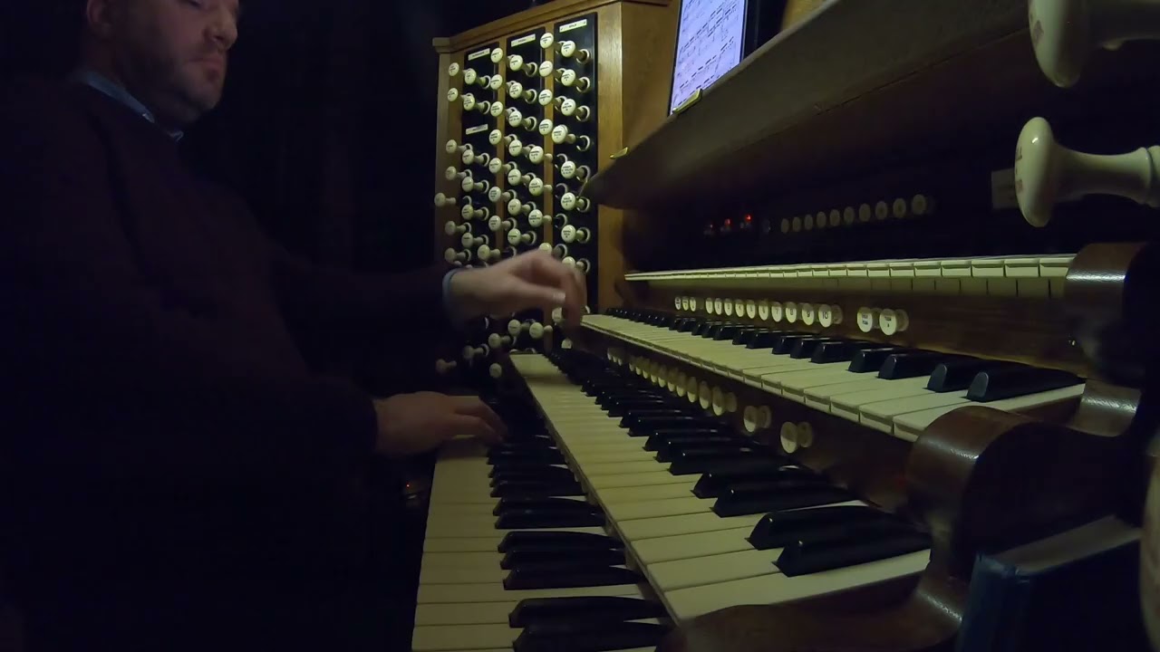 Daniel Cook plays Cortège et Litanie Op 19 No 2 by Marcel Dupré from Durham Cathedral