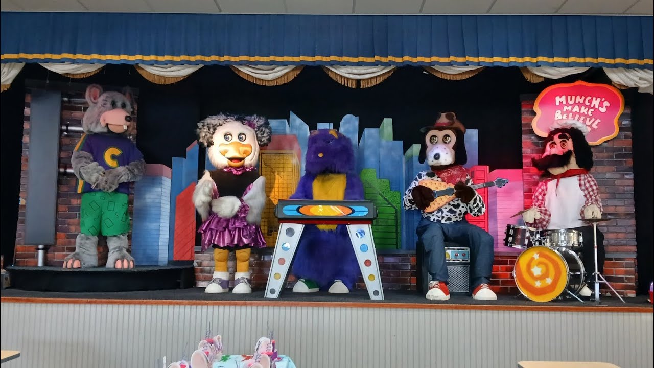 Every Boy, Every Girl - Chuck E. Cheese in Bellevue's Final Show