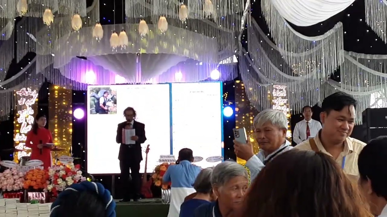 Khai mạc Ra mắt tập thơ BỤI THỜI GIAN & THƠ CHẠM PHÍM ĐÀN của Nhà thơ Trần Phú Đa