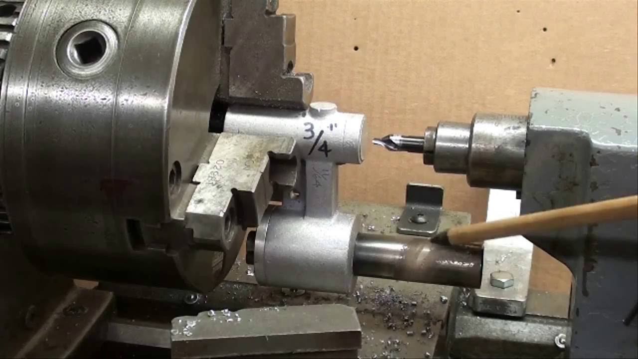 HOW TO MAKE A STIRLING ENGINE pt 2 of 4 tubalcain on BRIDGEPORT MILL