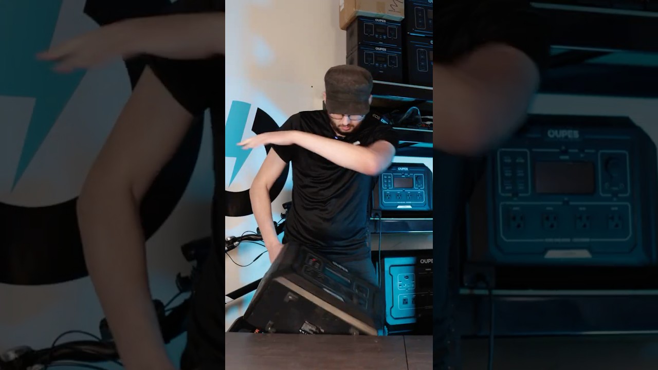 Когда на электростанции случается кошмар 😱⚡🔋 #oupes #powerstation #funny #comedy #techdeals