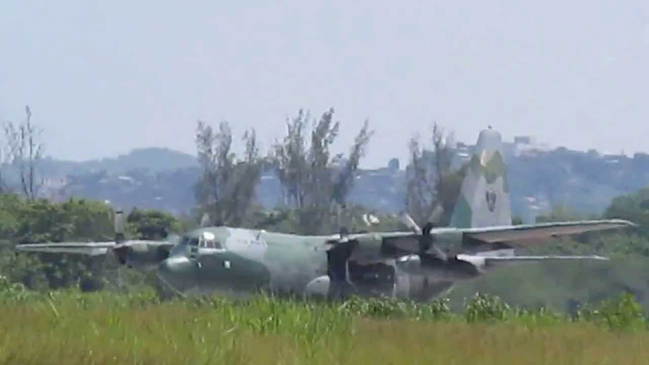 Decolagem C-130 H&eacute;rcules da Base A&eacute;rea dos Afonsos (MUSAL) 29-12-2013