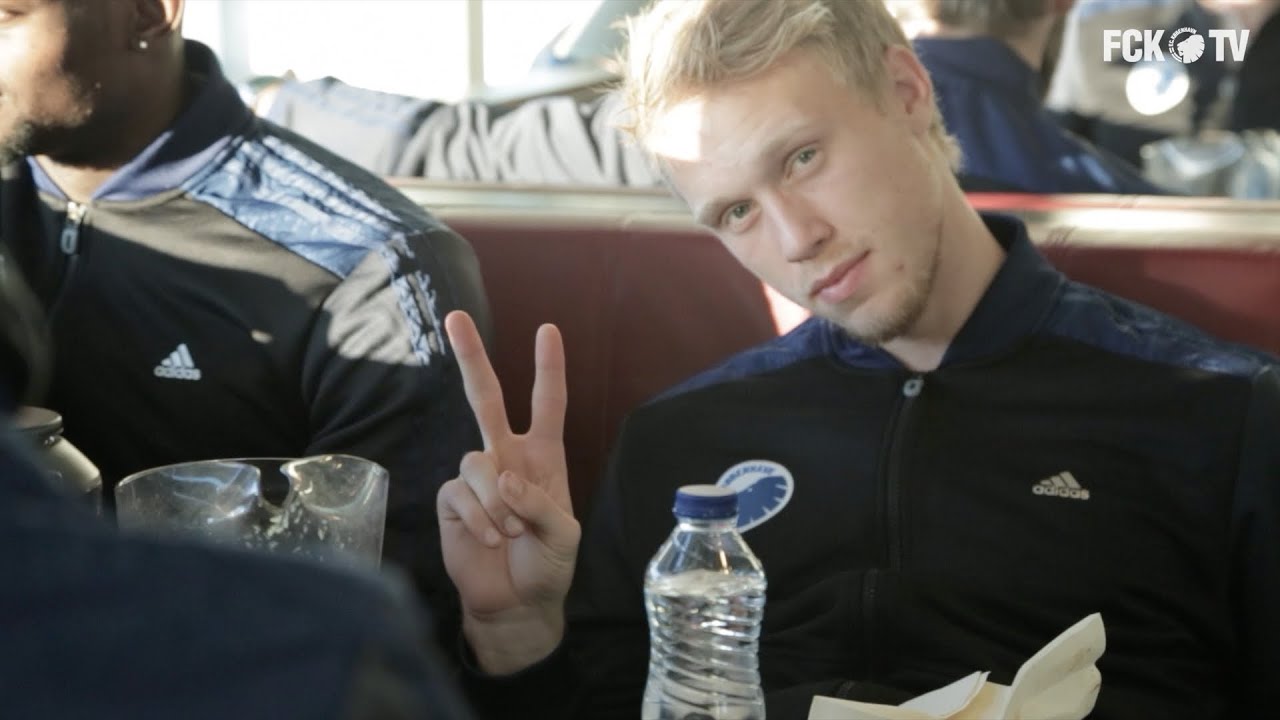 Kom med på rejsen til Torino med FCKs trætteste mand | fcktv.dk