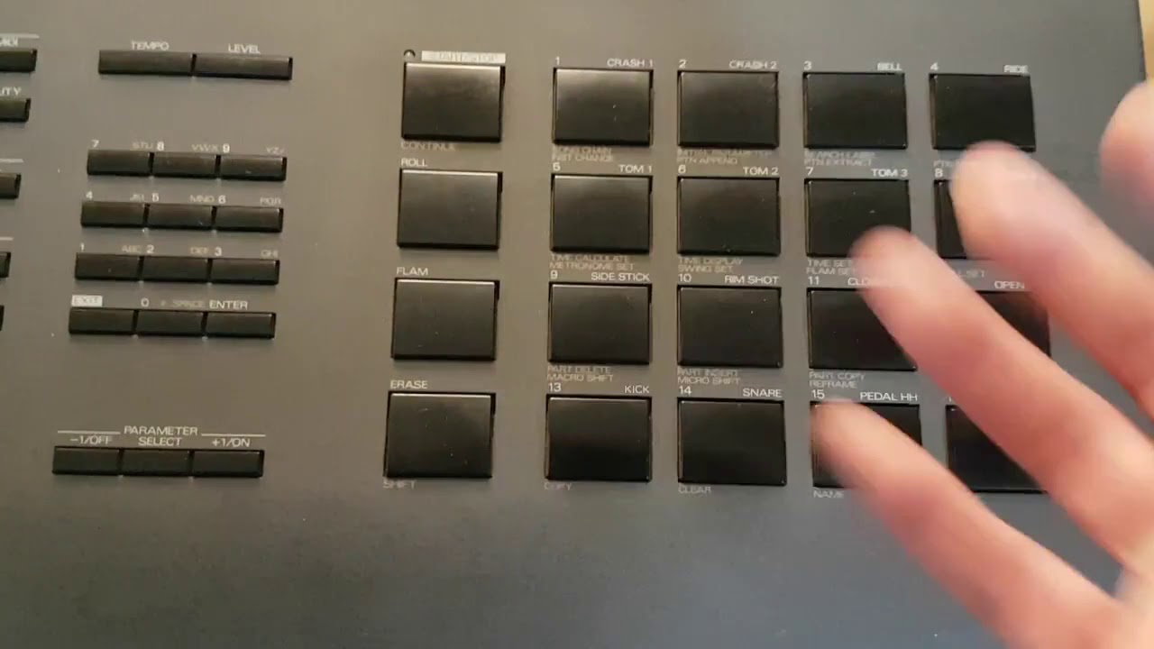 Scope sequencing with the Roland R8